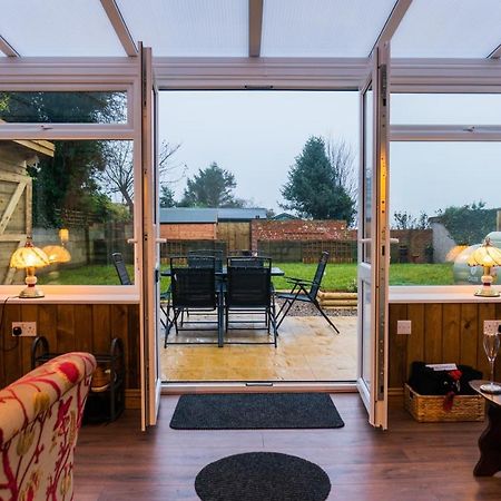 Hot Tub Pet Friendly Luxury Cosy Cottage, Near Withernsea And Patrington Welwick Eksteriør bilde